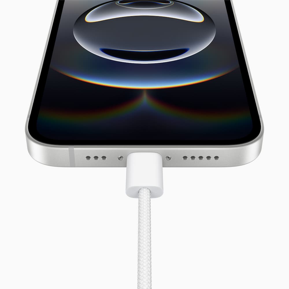 iPhone 16e USB充電