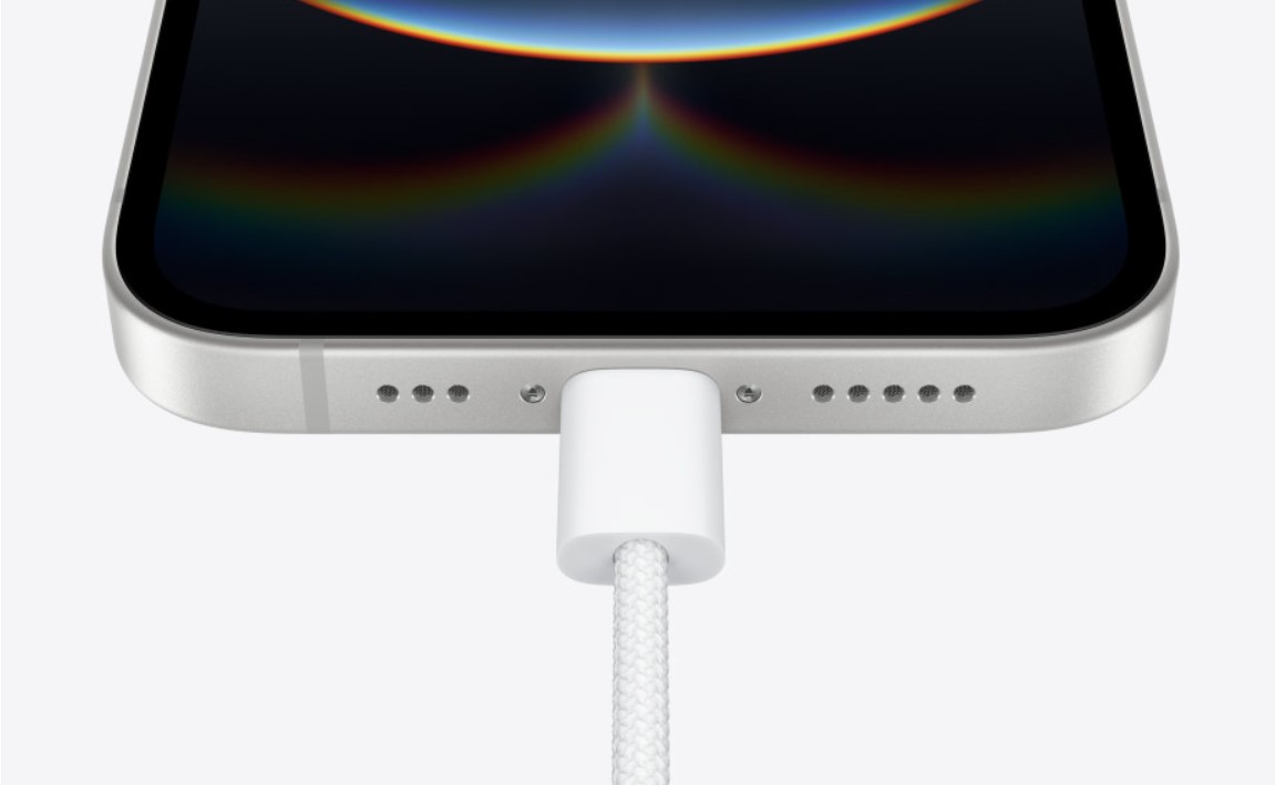 iPhone 16e 採用USB-C傳輸接孔