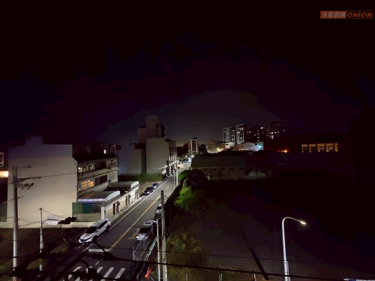SHARP AQUOS R10 室外夜景實拍