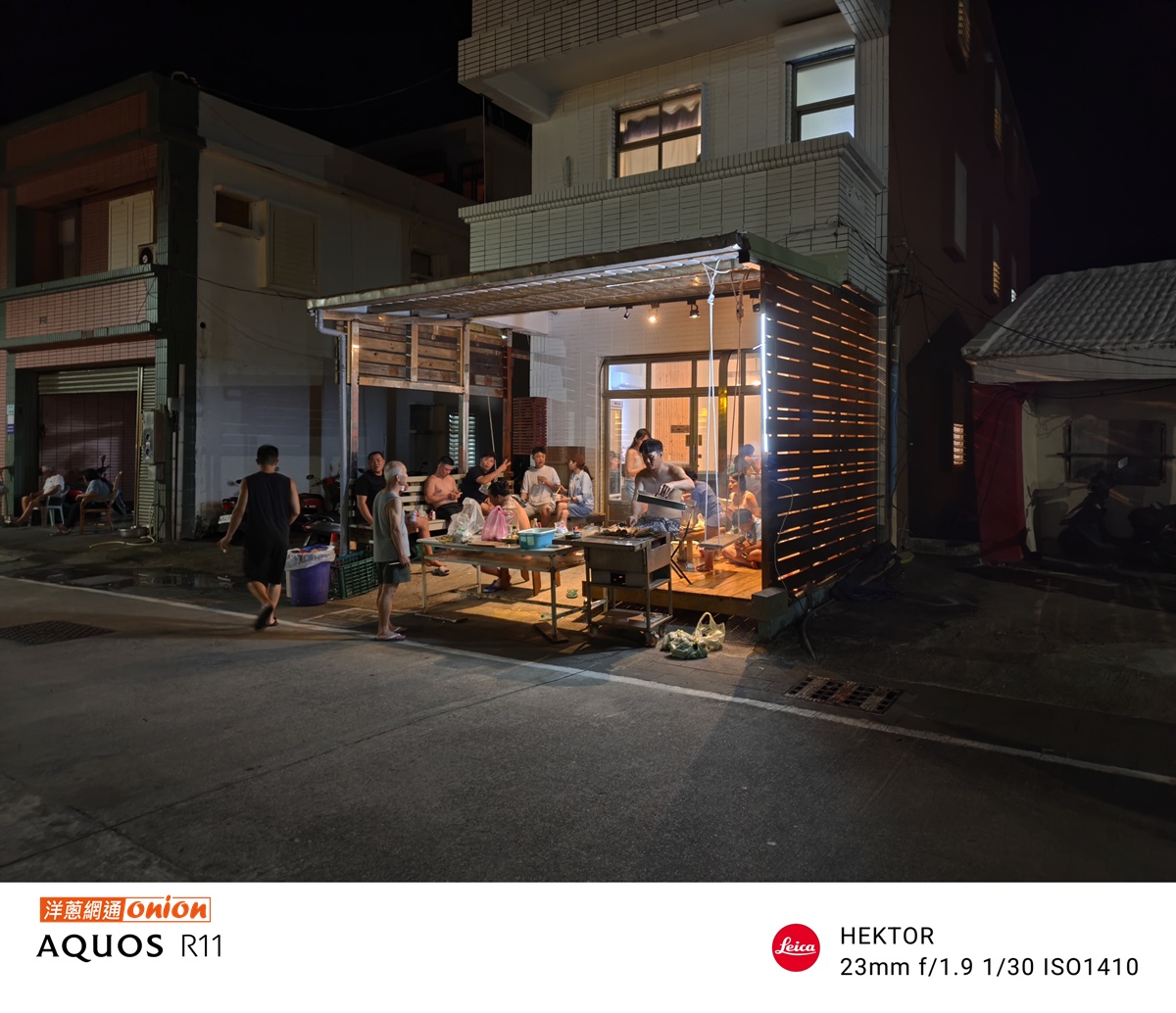 SHARP AQUOS R11 夜間拍攝